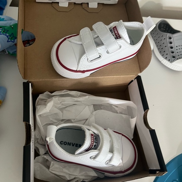 Infant Converse - Picture 2 of 2